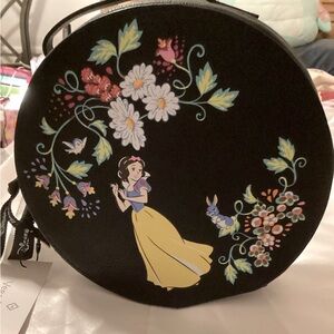 NWT Disney Snow White Vera Bradley Cosmetic Case reg $60.00 size 7”